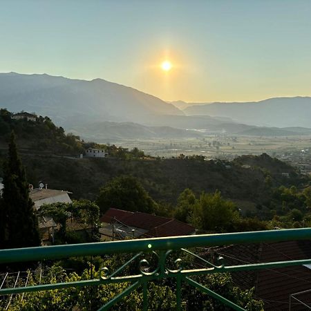 Relax Camping Gjirokaster Luaran gambar