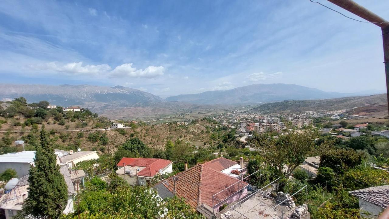 Relax Camping Gjirokaster Luaran gambar