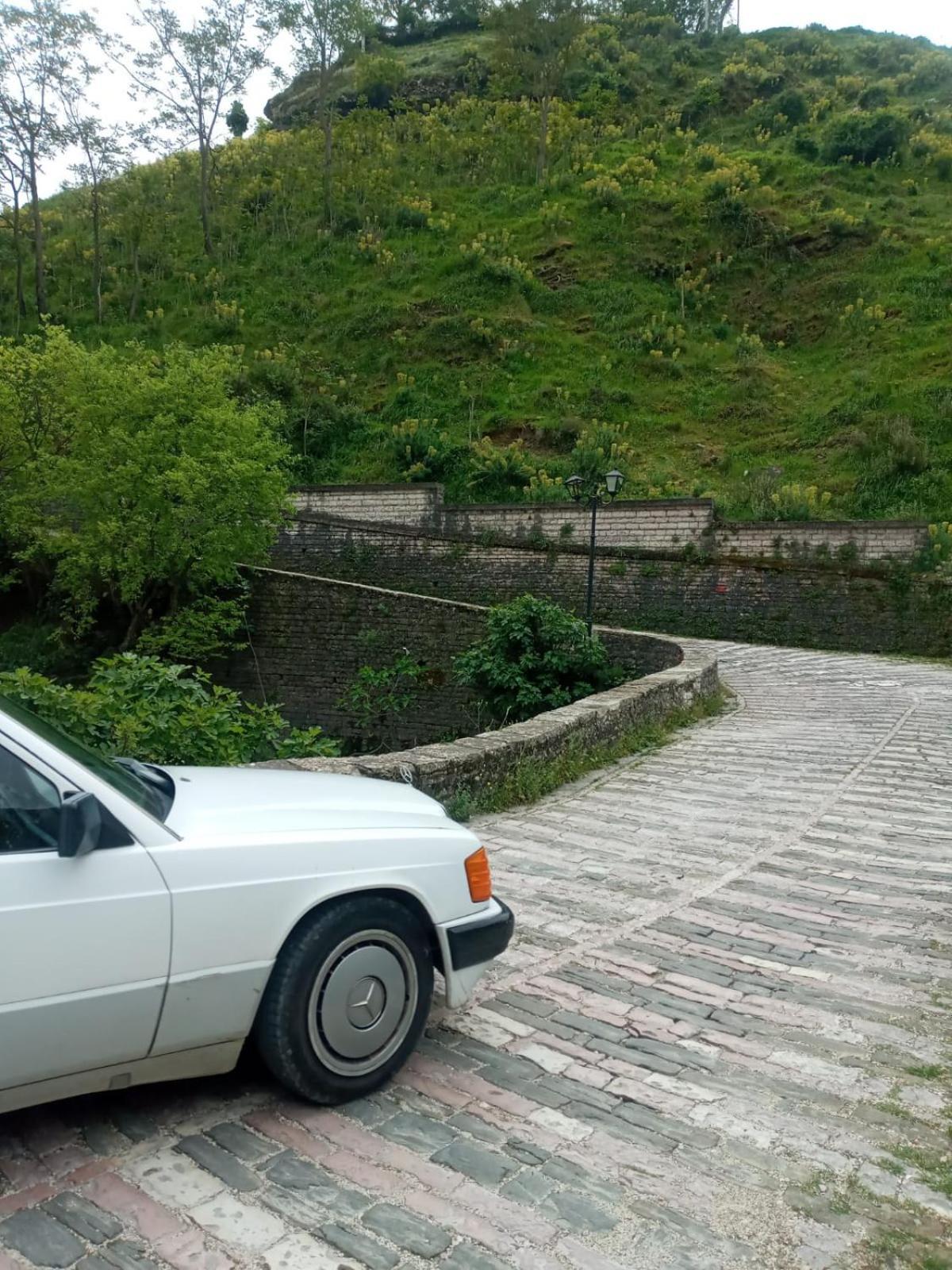 Relax Camping Gjirokaster Luaran gambar