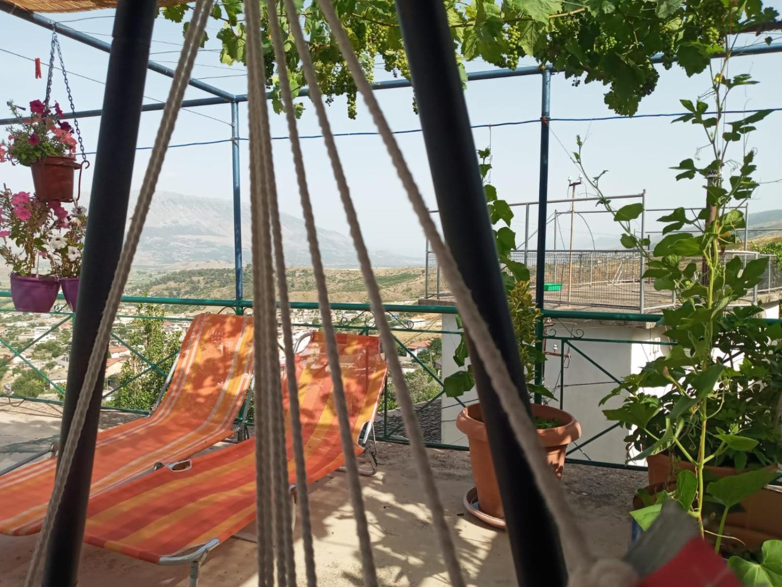 Relax Camping Gjirokaster Luaran gambar